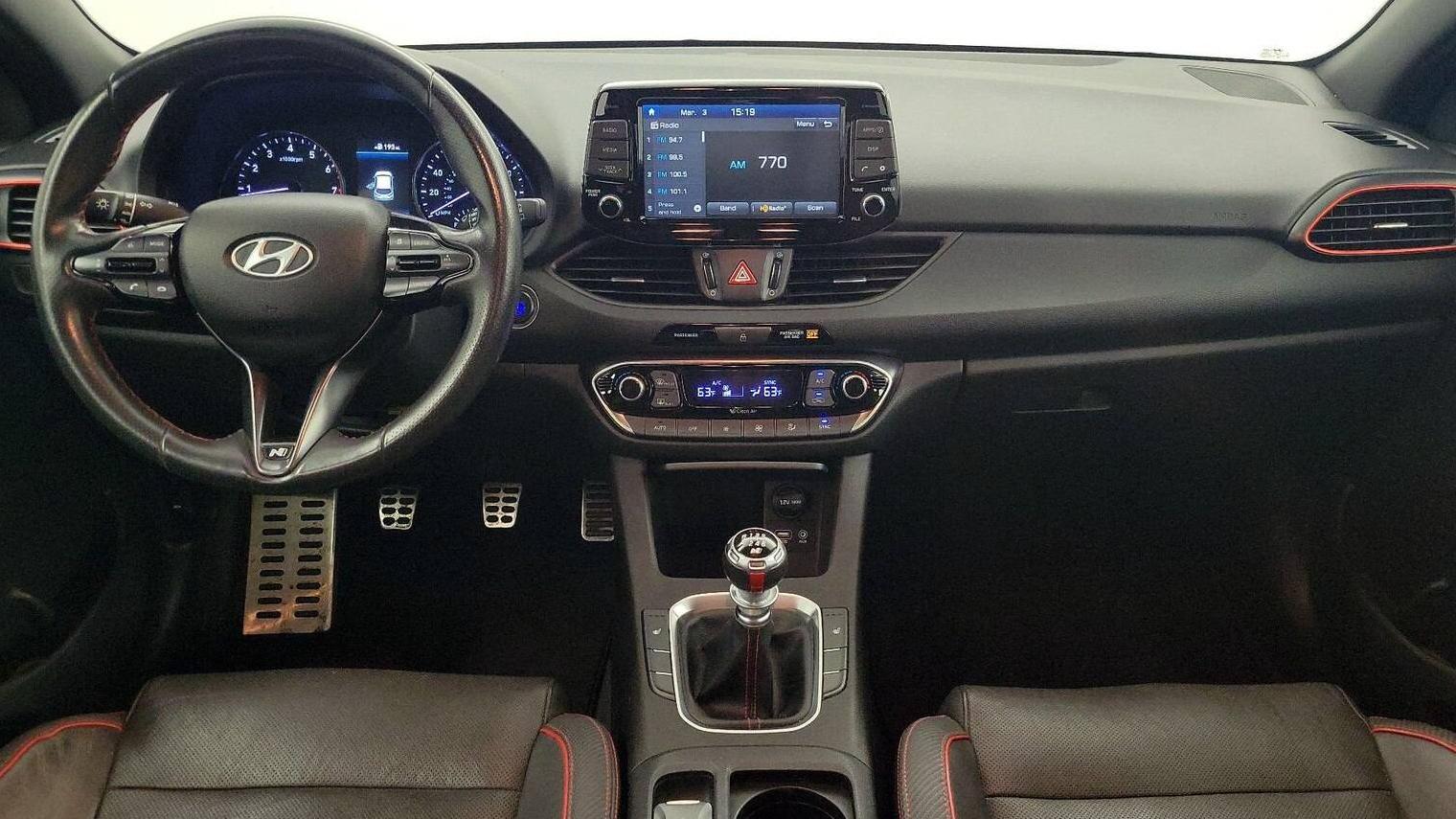 HYUNDAI ELANTRA GT 2019 KMHH55LC1KU109081 image